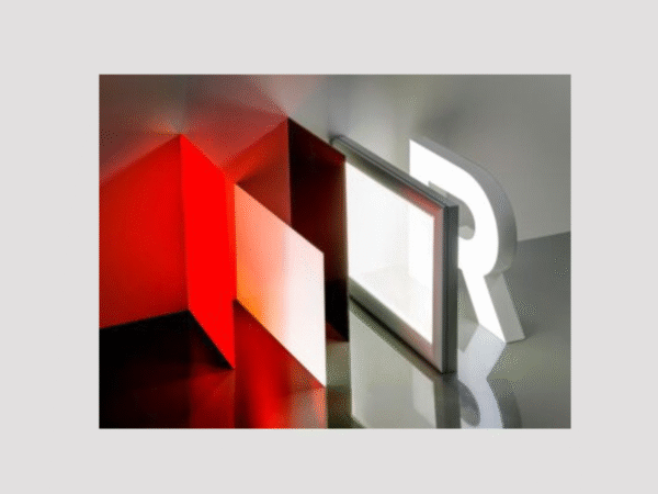 PLEXIGLAS® LED
